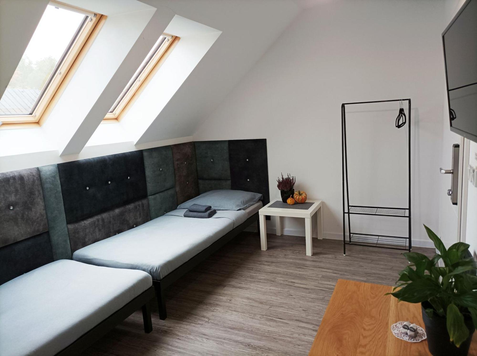 Pokoje Pod Palacem Koszecin Szoba fotó