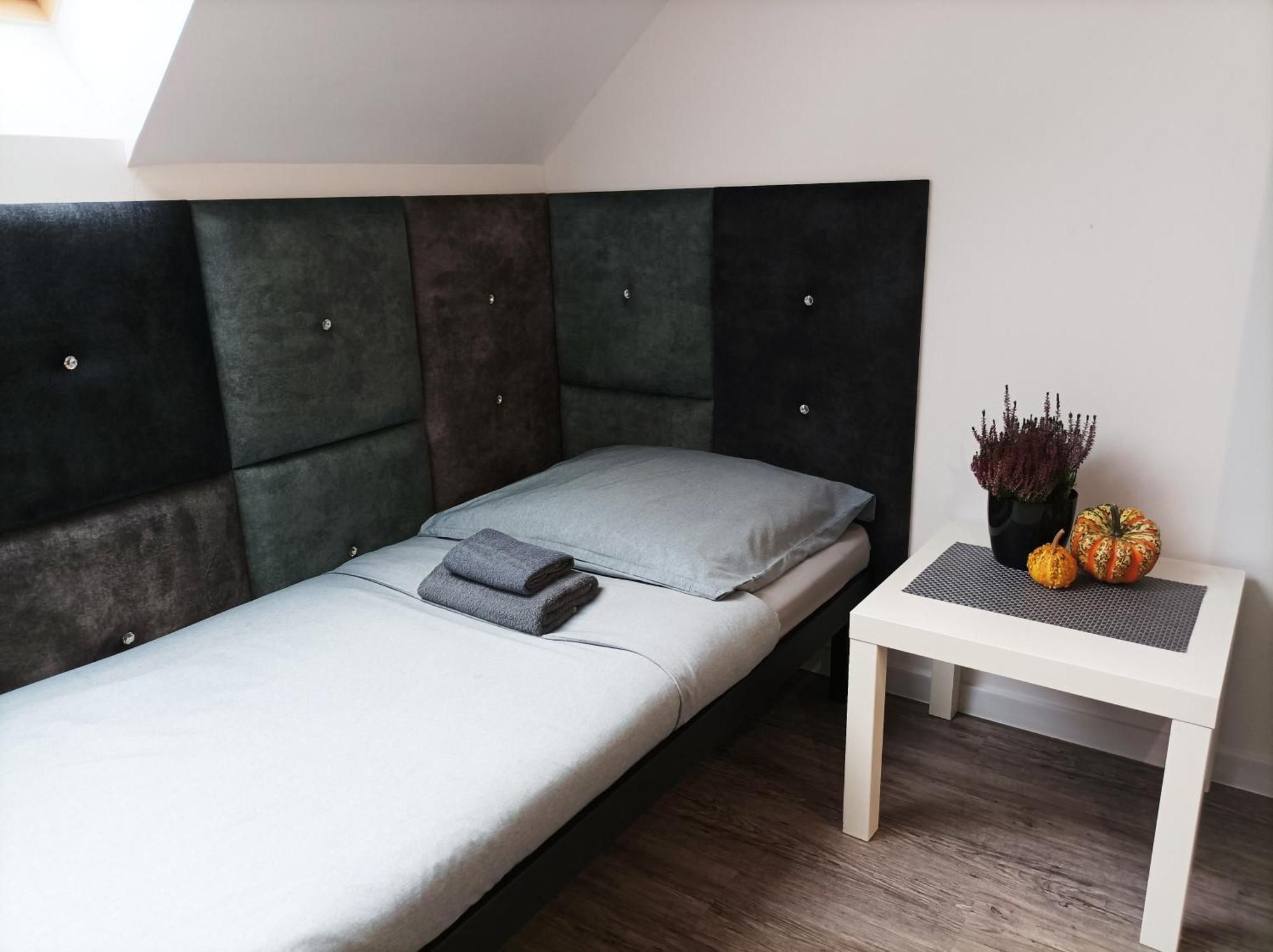Pokoje Pod Palacem Koszecin Szoba fotó